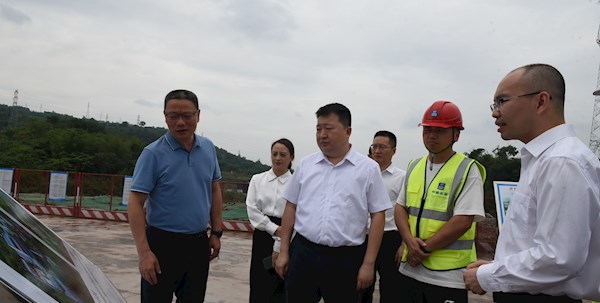 副市長(zhǎng)朱江帶隊(duì)至瀘州市垃圾焚燒發(fā)電廠(chǎng)調(diào)研運(yùn)行情況及擴(kuò)能工程建設(shè)進(jìn)度